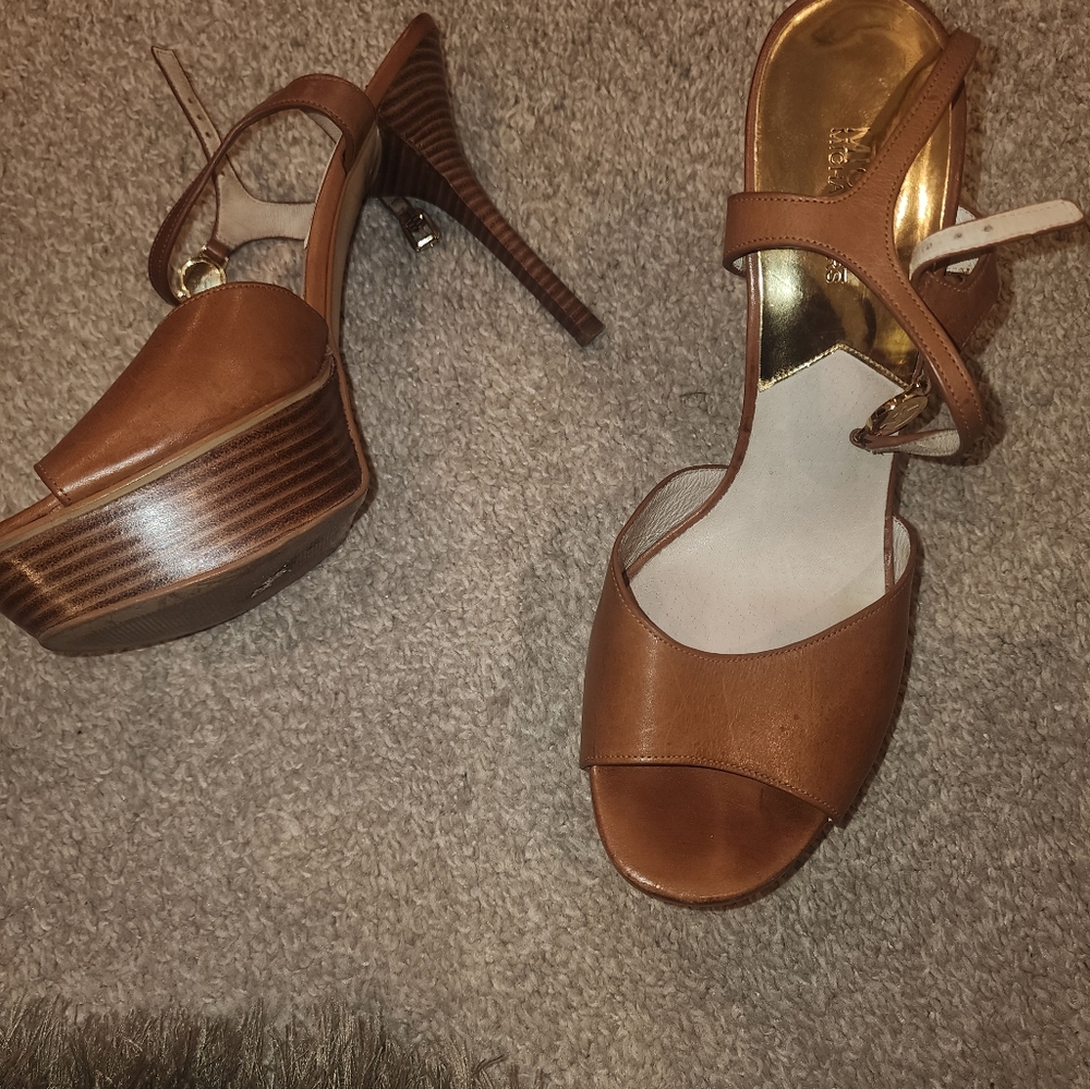 Michael Kors Platform sandals